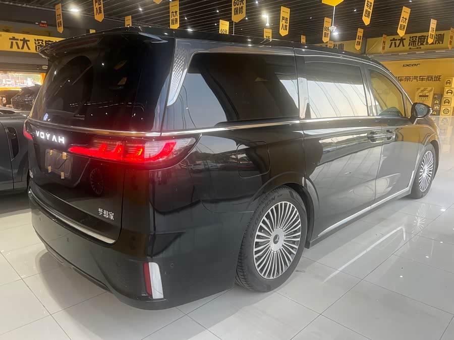Lantu Dreamer 2025 PHEV 4WD Flagship Kunpeng - zdjęcie 12