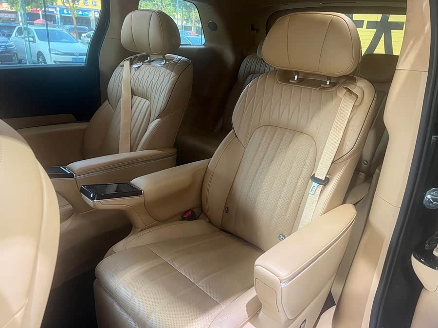 Lantu Dreamer 2025 PHEV 4WD Flagship Kunpeng - zdjęcie 7