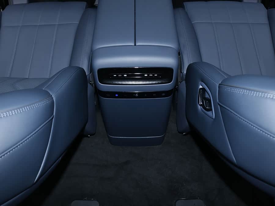 Lantu Dreamer 2026 PHEV Qiankun Ultra - zdjęcie 17