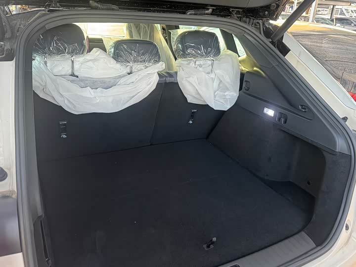 Lantu Zhiyin 2025 Rear Drive Qian Kun Version - zdjęcie 19