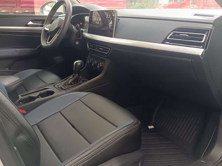 Lavida 2024 1.5L Auto Yiyiban - zdjęcie 6
