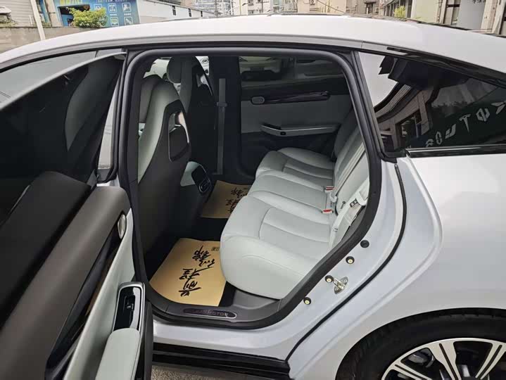 Leapmotor C01 2023 525 Comfort Edition - zdjęcie 16
