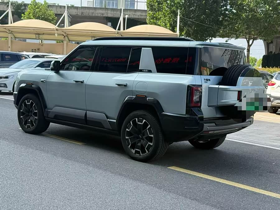 Leopard 8 2025 2.0T Intelligent Flagship 7-Seater - zdjęcie 6