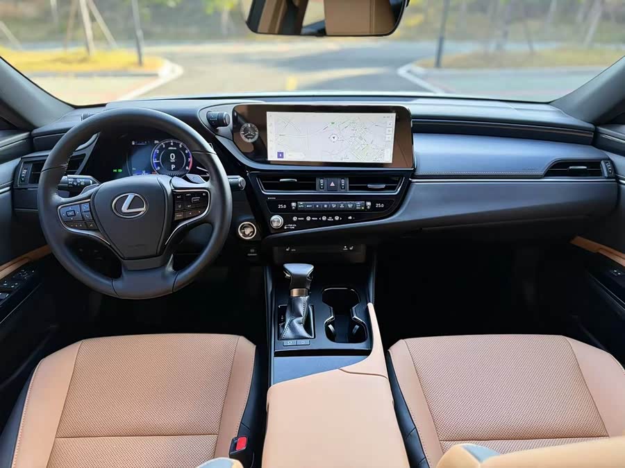 Lexus ES 2022 200 Excellence - zdjęcie 5