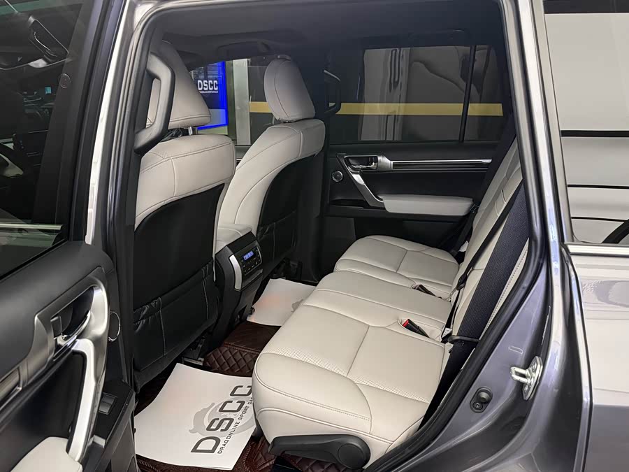 Lexus GX 2023 460 US Version - zdjęcie 10