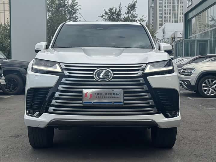 Lexus LX 2025 700h Executive - zdjęcie 19