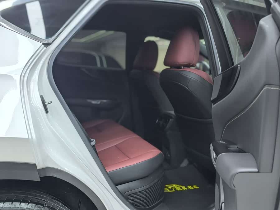 Lexus NX 2023 350h FWD Sport - zdjęcie 13