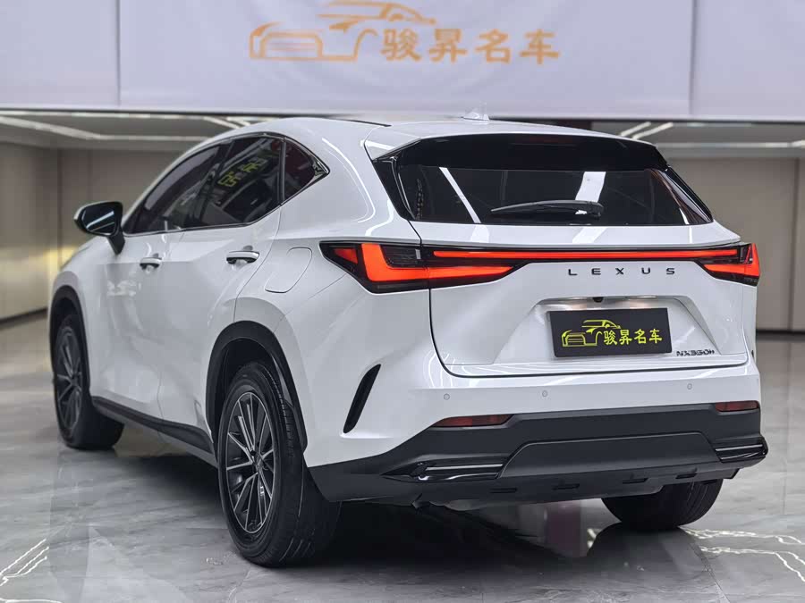 Lexus NX 2023 350h FWD Sport - zdjęcie 4