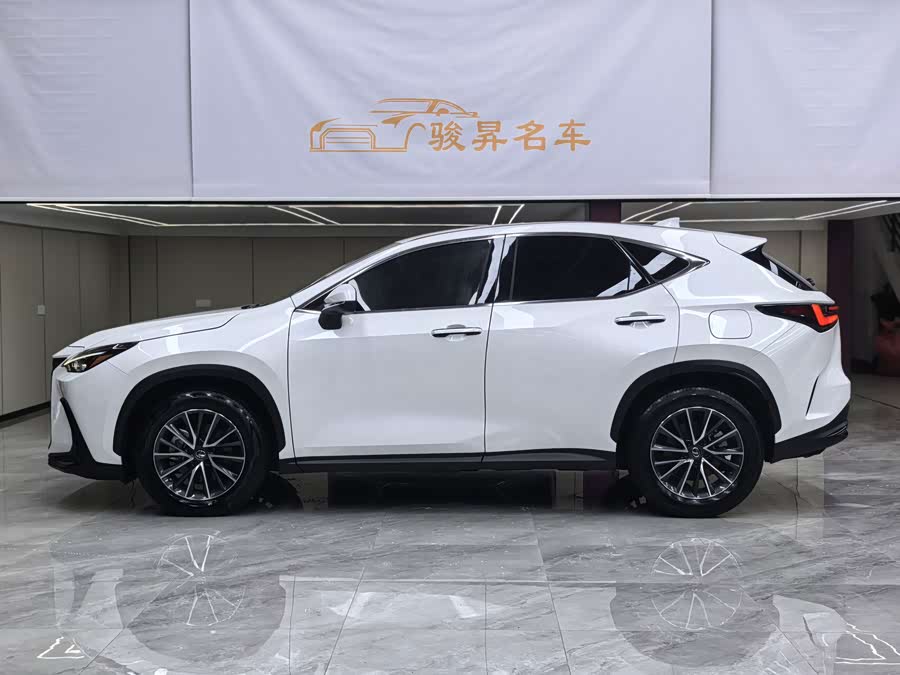 Lexus NX 2023 350h FWD Sport - zdjęcie 7