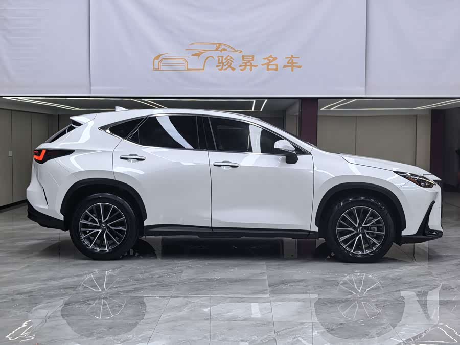 Lexus NX 2023 350h FWD Sport - zdjęcie 8