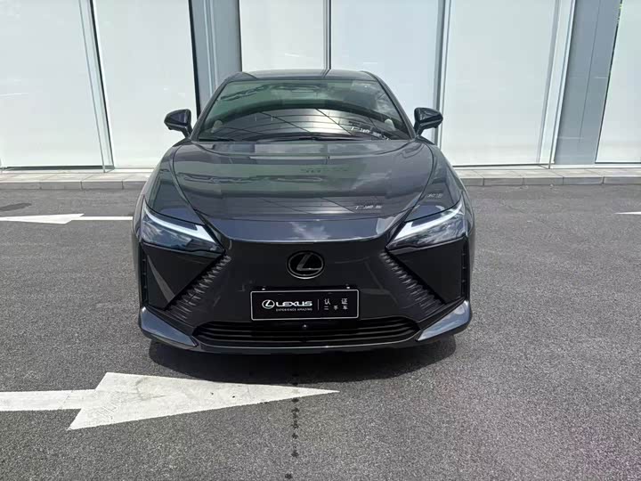 Lexus RZ 2023 450e 4WD Enjoyment - zdjęcie 14