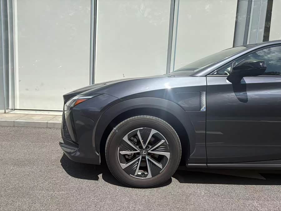Lexus RZ 2023 450e 4WD Enjoyment - zdjęcie 5