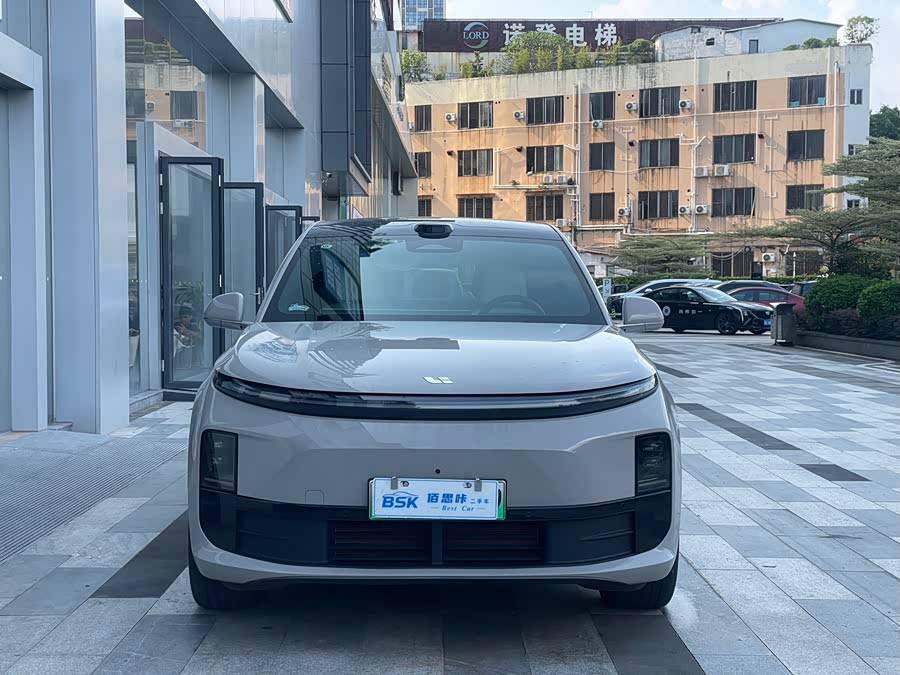 Li Auto L6 2025 Pro Intelligent Renewal Version - zdjęcie 2