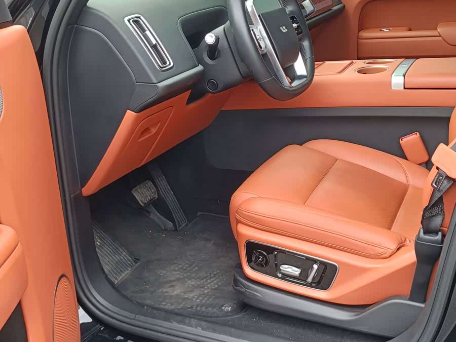 Li Auto L7 2023 Pro - zdjęcie 8