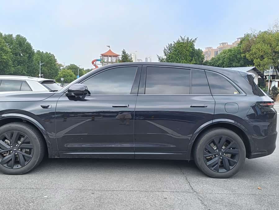 Li Auto L7 2023 Pro - zdjęcie 9