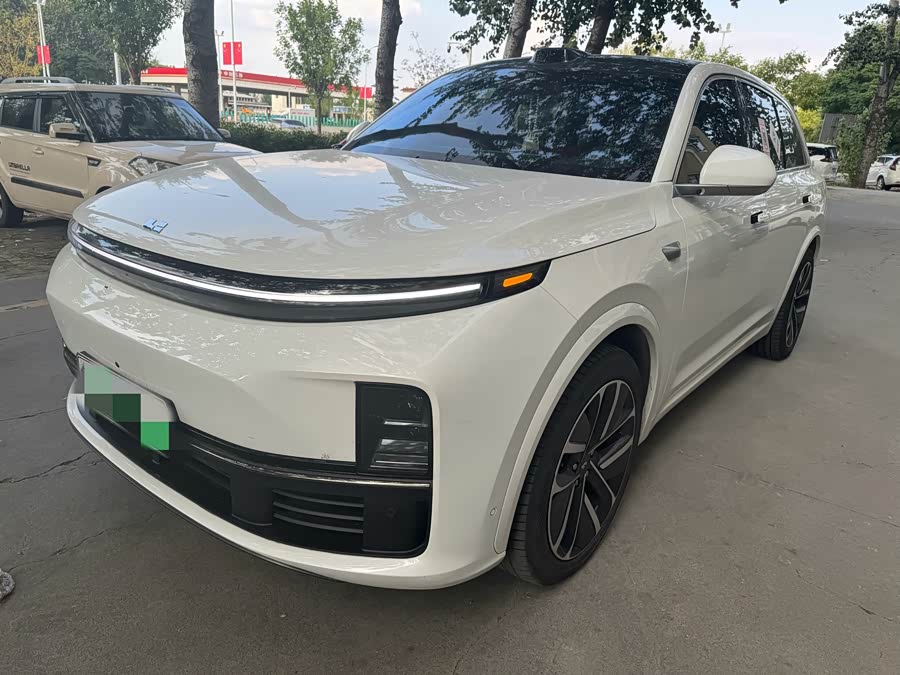 Li Auto L7 2024 MAX - zdjęcie 1