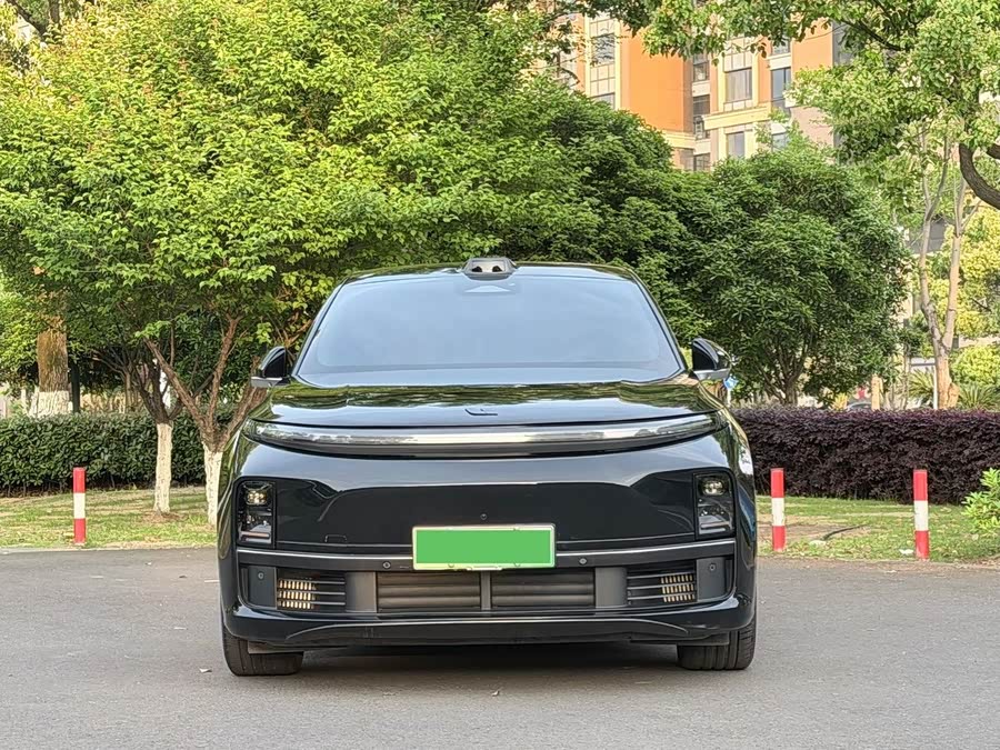 Li Auto L7 2024 MAX - zdjęcie 2