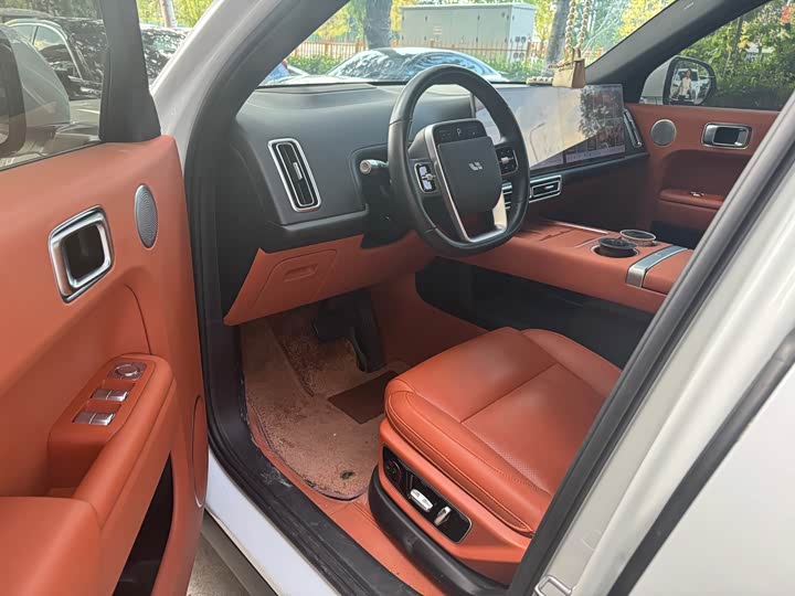 Li Auto L7 2024 MAX - zdjęcie 14