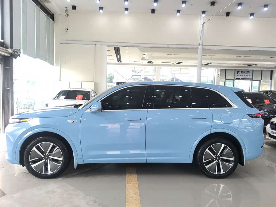 Li Auto L7 2024 MAX - zdjęcie 7