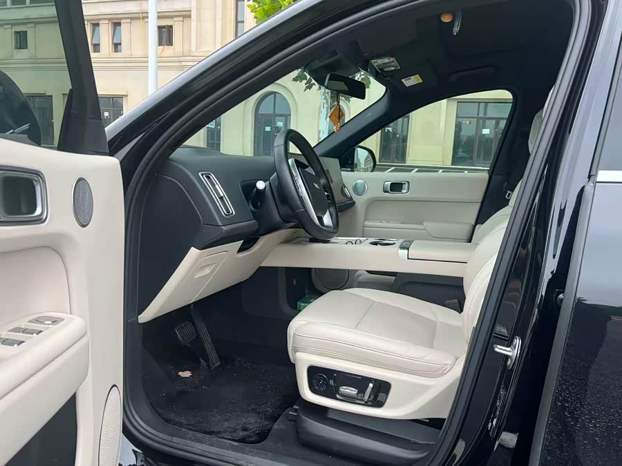 Li Auto L9 2023 Pro - zdjęcie 5