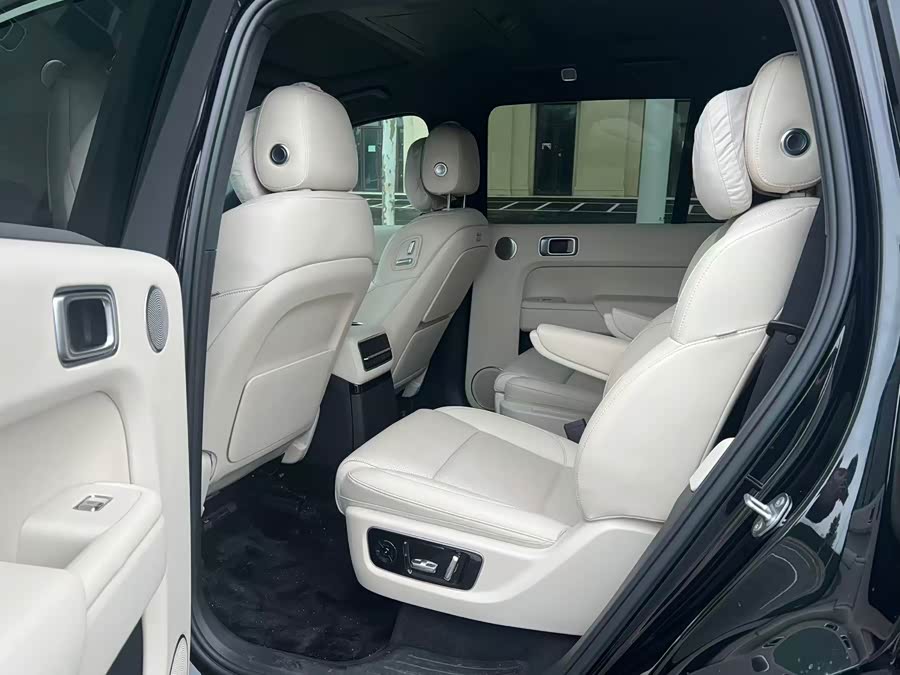 Li Auto L9 2023 Pro - zdjęcie 7