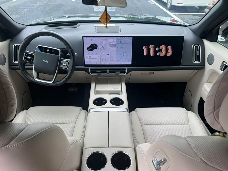 Li Auto L9 2023 Pro - zdjęcie 8