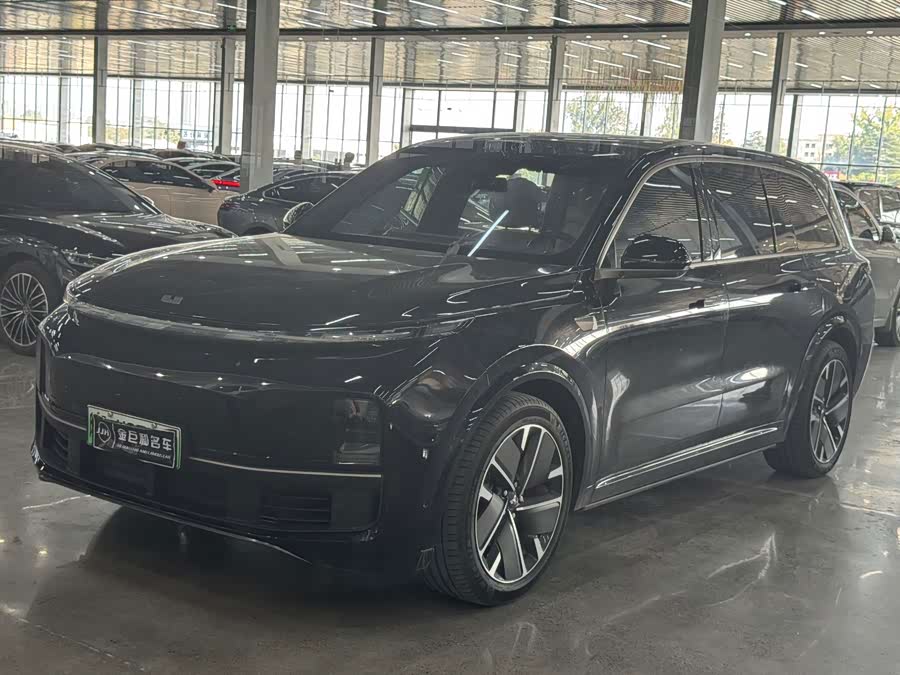 Li Auto L9 2025 Ultra Smart Refresh - zdjęcie 1