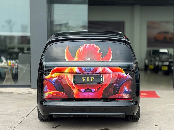 Li Auto MEGA 2025 Home Special Edition - zdjęcie 13