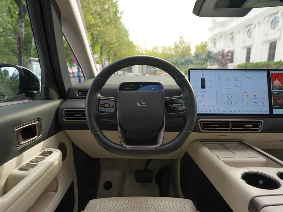 Li Auto MEGA 2025 Home Special Edition - zdjęcie 9