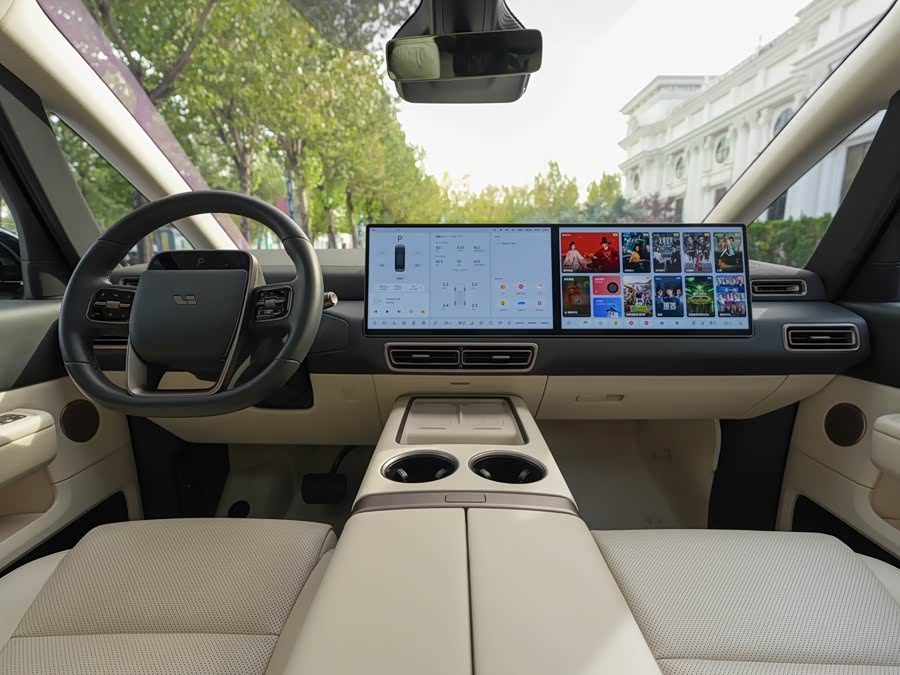 Li Auto MEGA 2025 Home Special Edition - zdjęcie 10