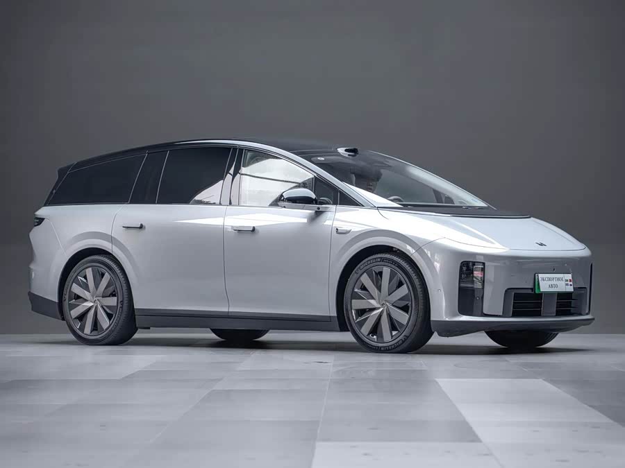 Li Auto i8 2025 Standard Edition - zdjęcie 19