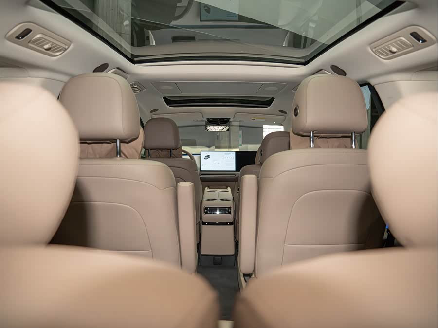 Li Auto i8 2025 Standard Edition - zdjęcie 6