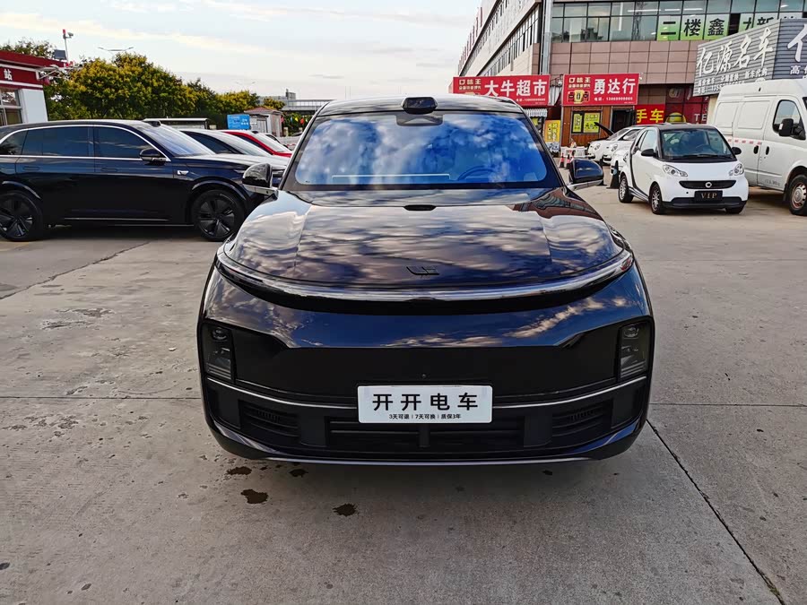 Li Xiang L8 2023 Air - zdjęcie 2