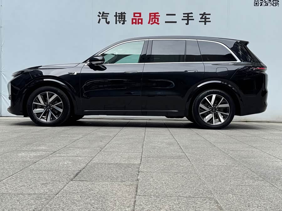 Li Xiang L8 2023 Pro - zdjęcie 7