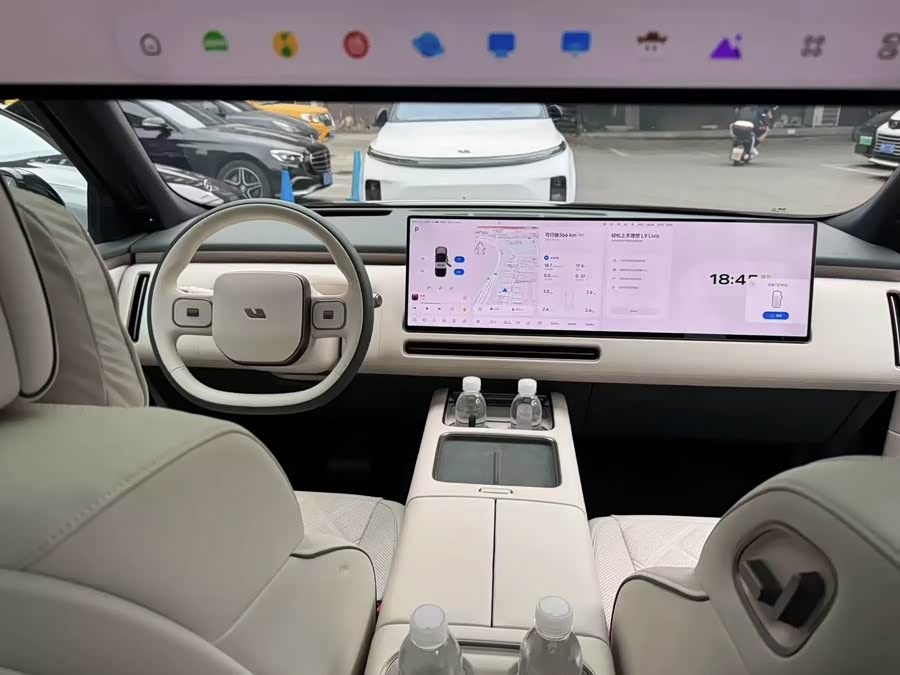 Li Xiang L9 2026 Livis - zdjęcie 2
