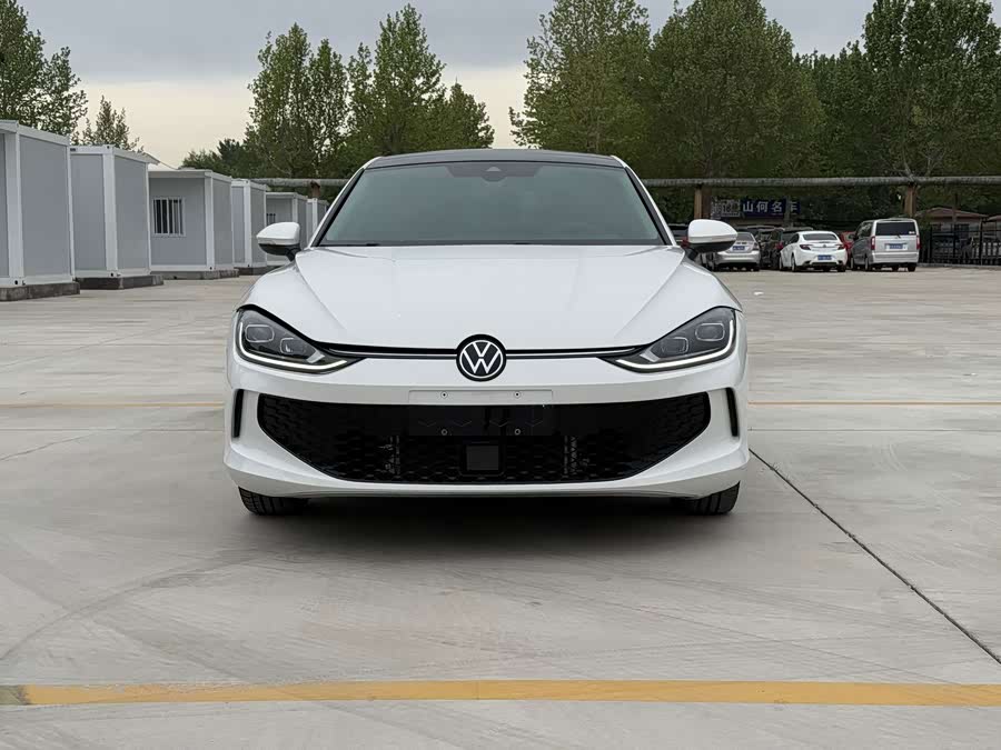 Lingdu 2023 Lingdu L 280TSI DSG Sport Edition - zdjęcie 2