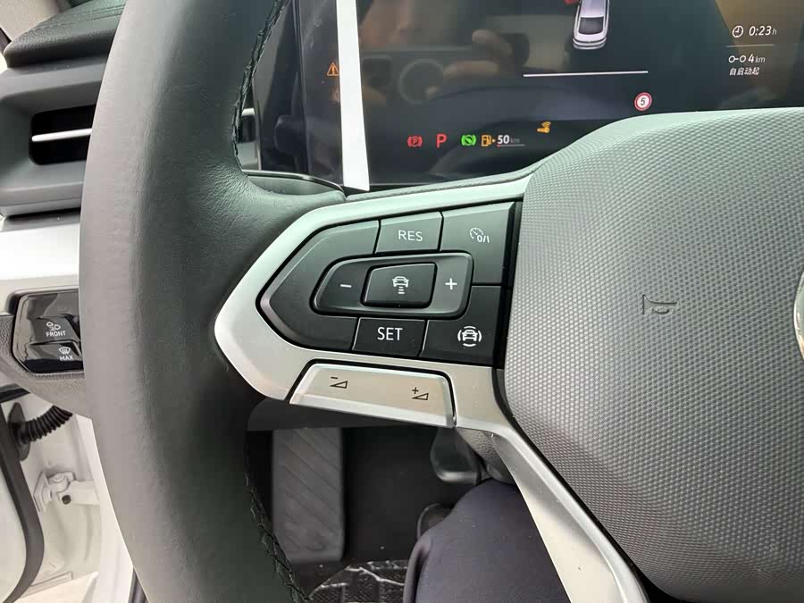 Lingdu 2023 Lingdu L 280TSI DSG Sport Edition - zdjęcie 9