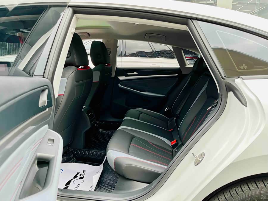 Lingdu L 280TSI DSG Sport - zdjęcie 7