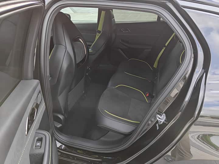 Lynk & Co 03+ 2.0TD Auto Performance Upgrade - zdjęcie 14
