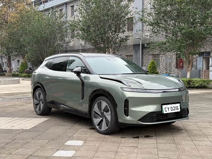 Lynk & Co 08 EM-P 2023 220km Four-Wheel Drive Performance Halo - zdjęcie 12