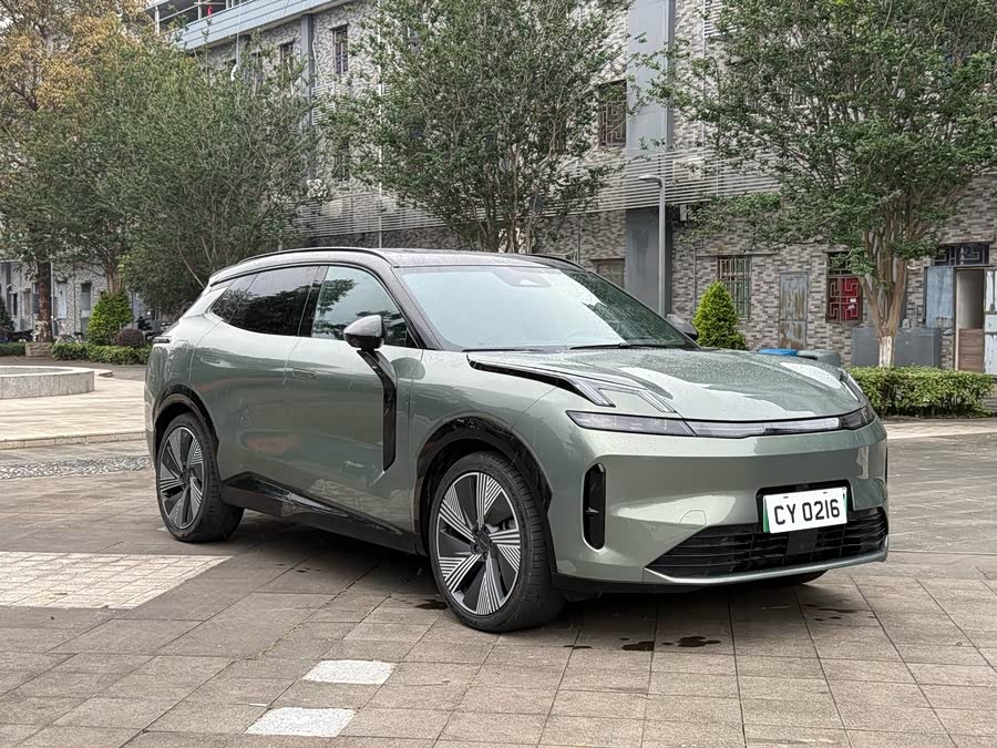 Lynk & Co 08 EM-P 2023 220km Four-Wheel Drive Performance Halo - zdjęcie 3