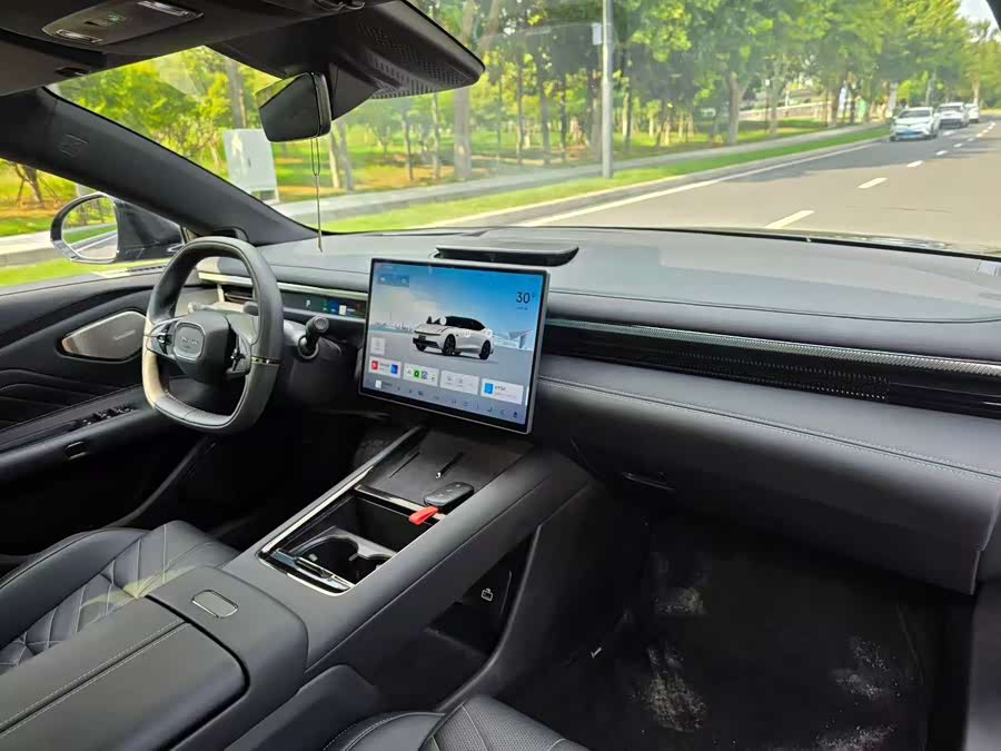 Lynk & Co 10 2025 240 4WD Ultra H5 - zdjęcie 4