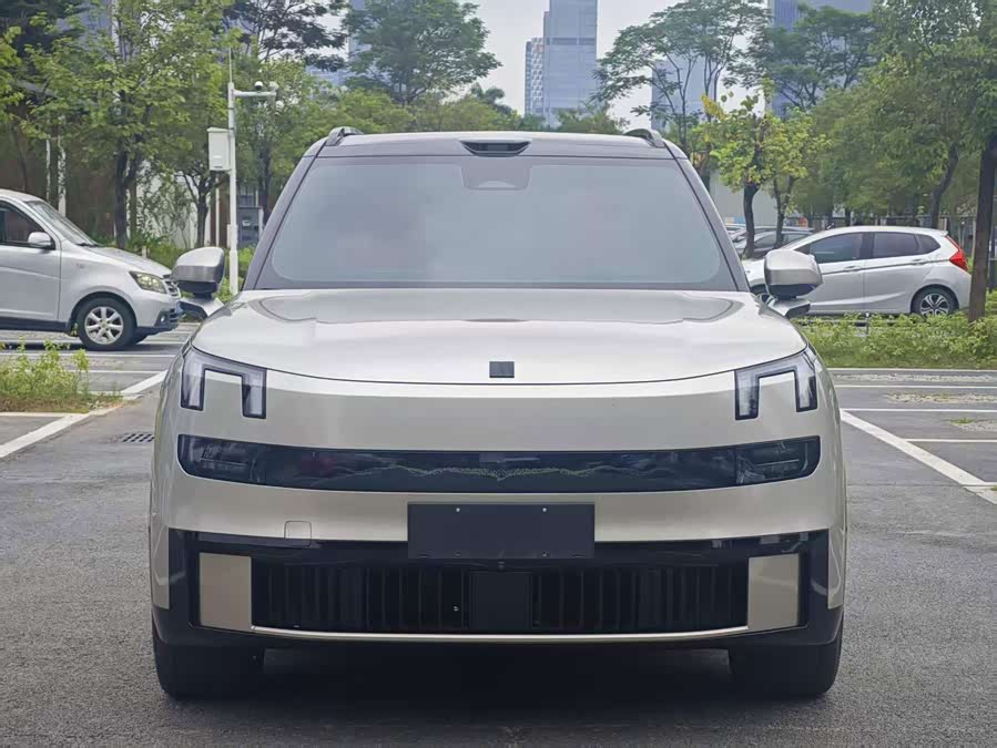 Lynk & Co 900 2025 1.5T Ultra 6-seater - zdjęcie 2