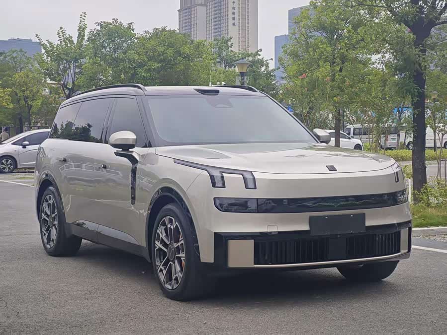 Lynk & Co 900 2025 1.5T Ultra 6-seater - zdjęcie 3