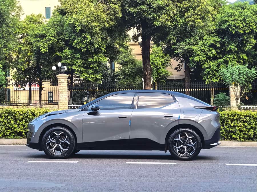 Lynk & Co Z20 2025 530km RWD Max - zdjęcie 15