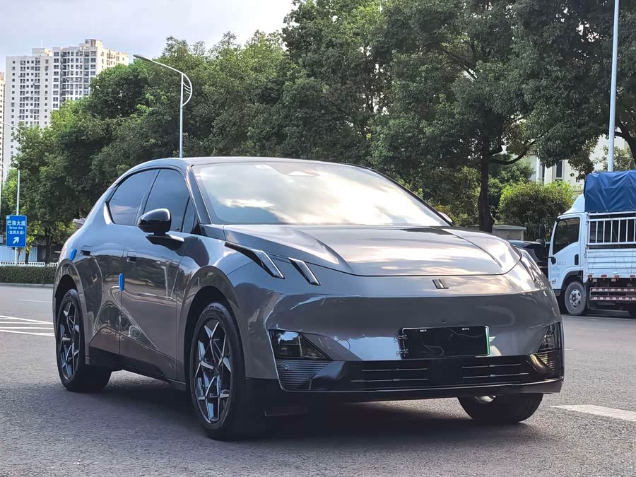 Lynk & Co Z20 2025 530km RWD Max - zdjęcie 3