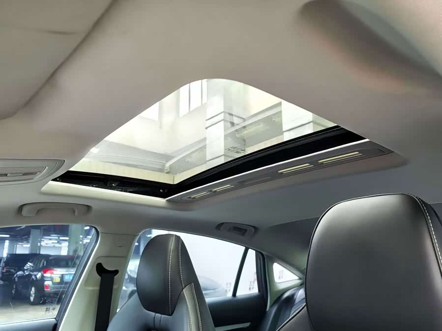 MG5 Scorpio 2022 1.5T Luxury - zdjęcie 11