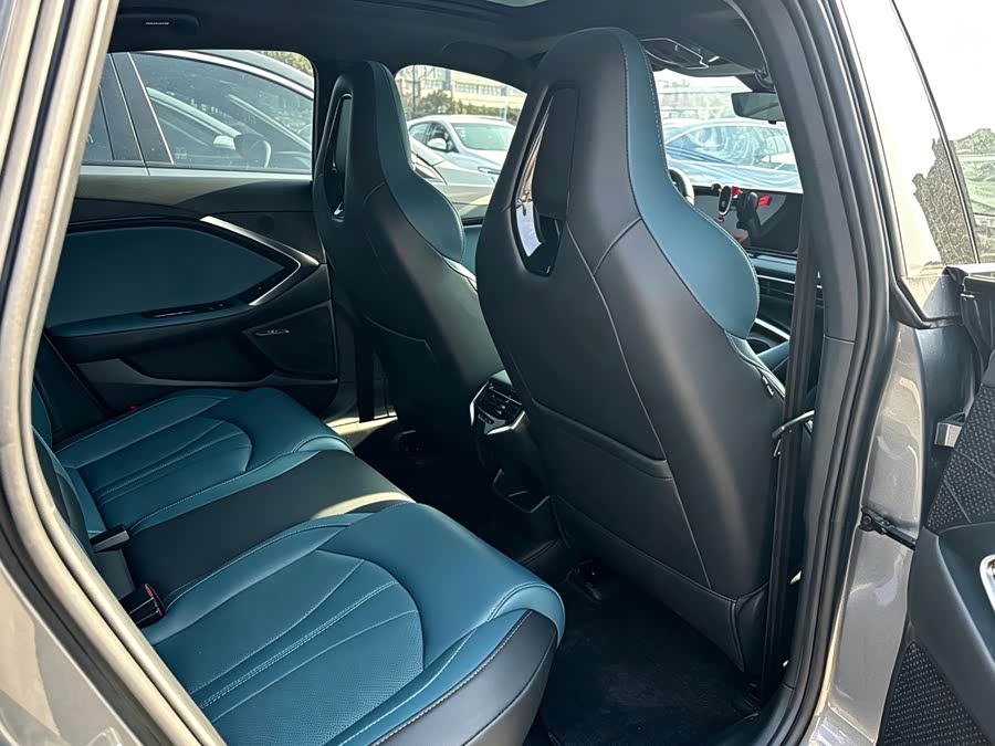 MG7 2023 1.5T DCT Ultimate Luxury Edition - zdjęcie 12