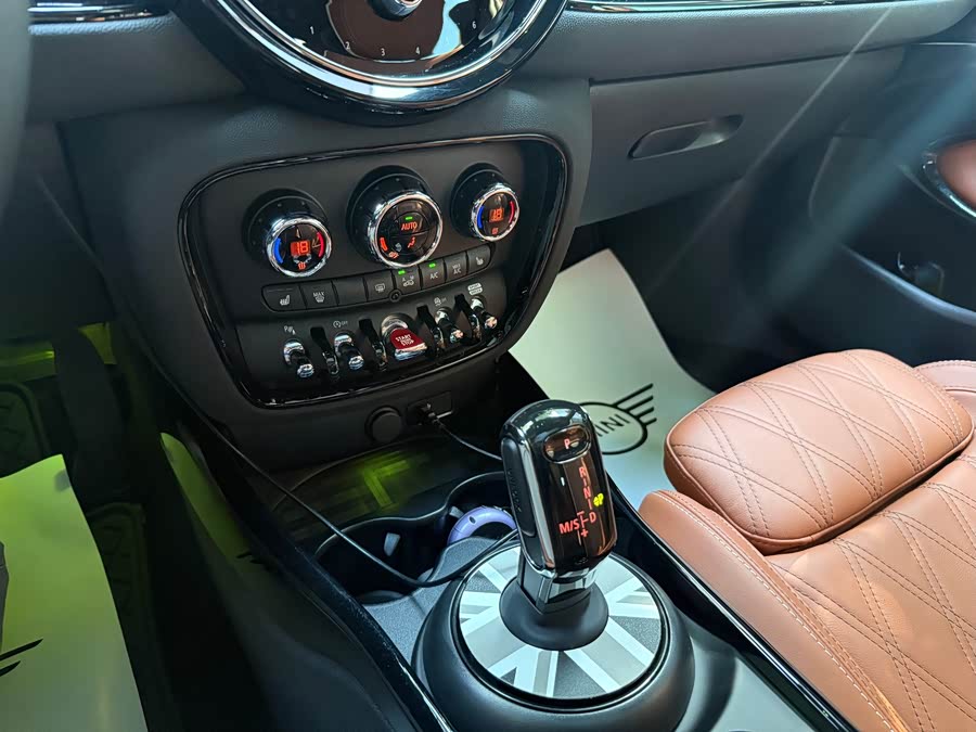 MINI CLUBMAN 2023 2.0T COOPER S Appreciation - zdjęcie 18