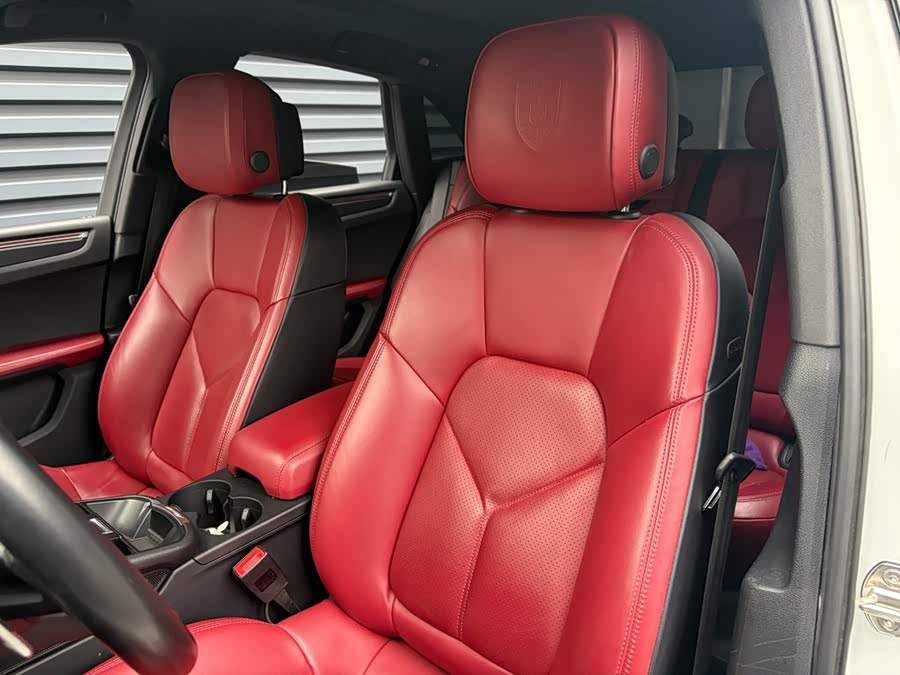 Macan 2.0T - zdjęcie 8